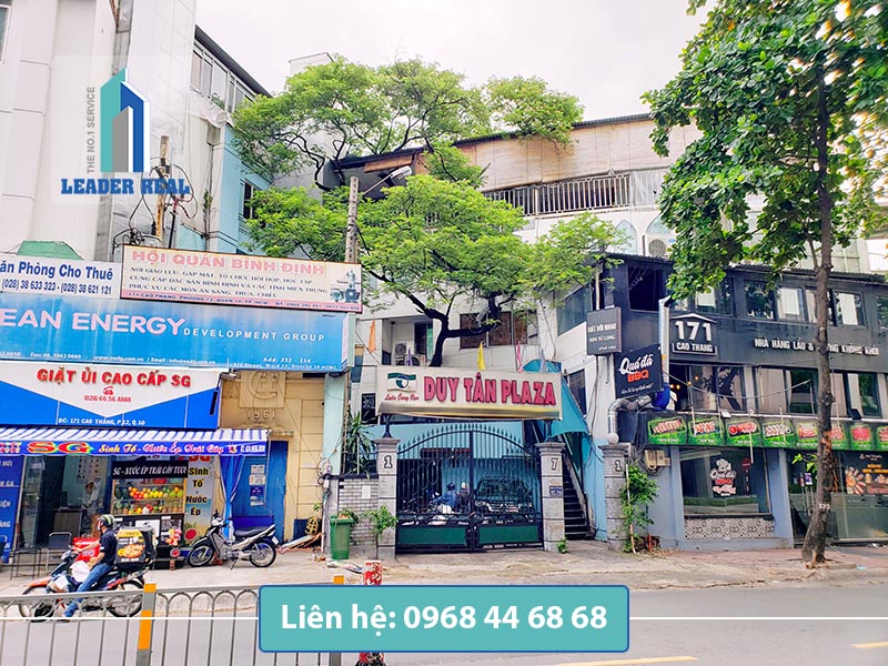 Lối vào văn phòng cho thuê tại tòa nhà Duy Tân Plaza quận 10
