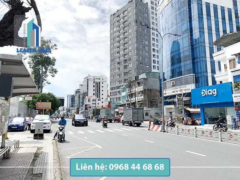 Khu vực gần tòa nhà cho thuê văn phòng Đông Á building quận Phú Nhuận