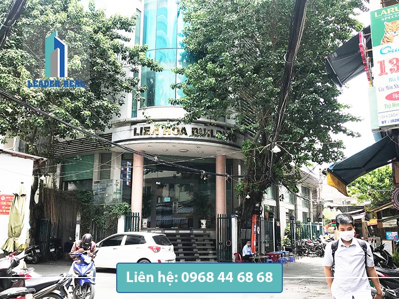 Lối vào văn phòng cho thuê Liên Hoa building quận 3