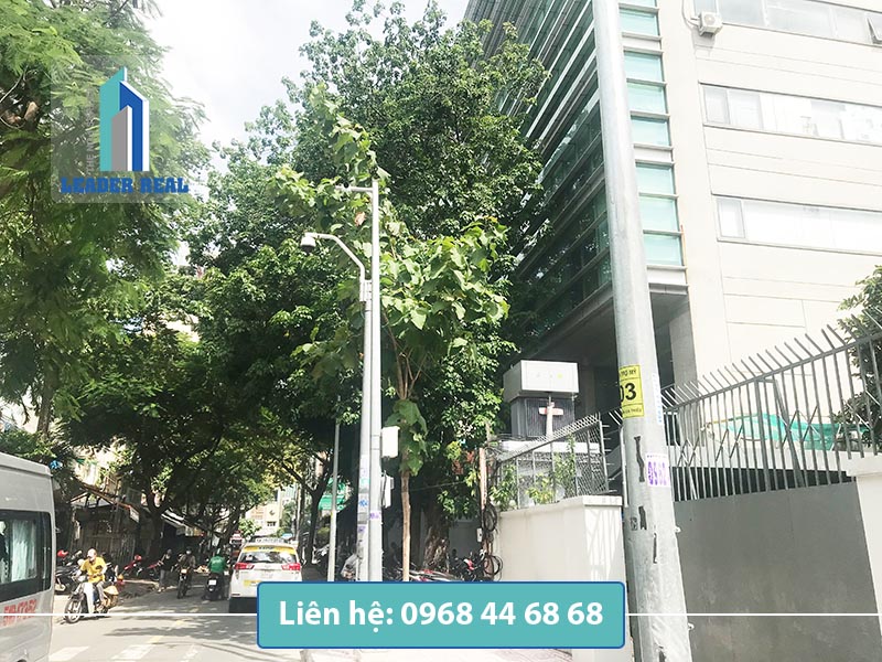 Giao thông thuận lợi tại tòa nhà cho thuê văn phòng Medianet building quận 3