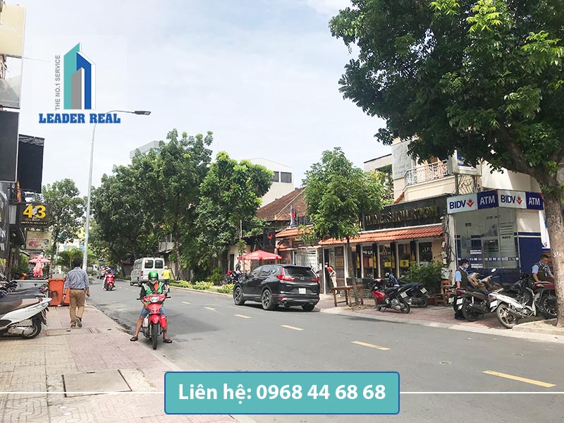 Giao thông thuận lợi tại văn phòng cho thuê Dhouse building quận 3