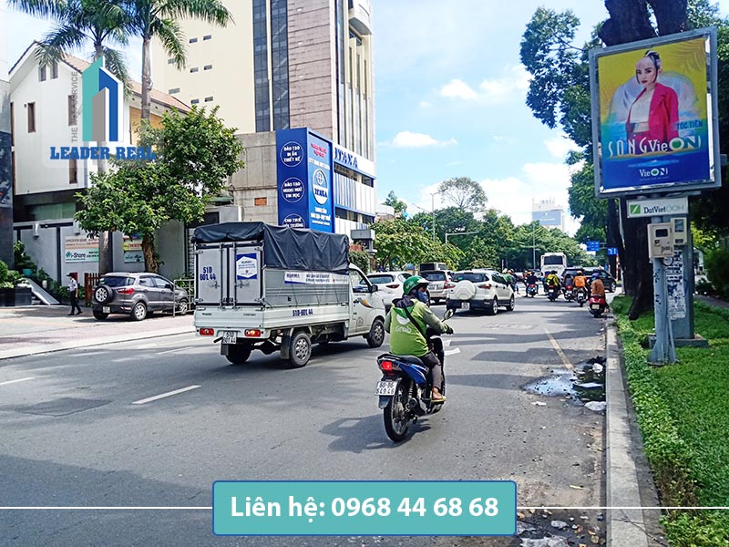 Giao thông thuận lợi tại văn phòng cho thuê Loyal Office building quận 3