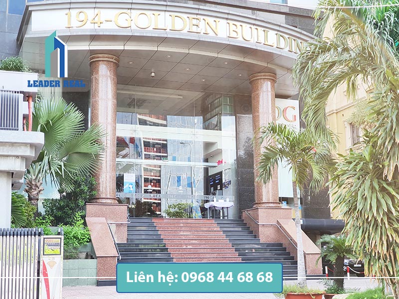 Lối vào tòa nhà cho thuê văn phòng 194 Golden building quận Bình Thạnh