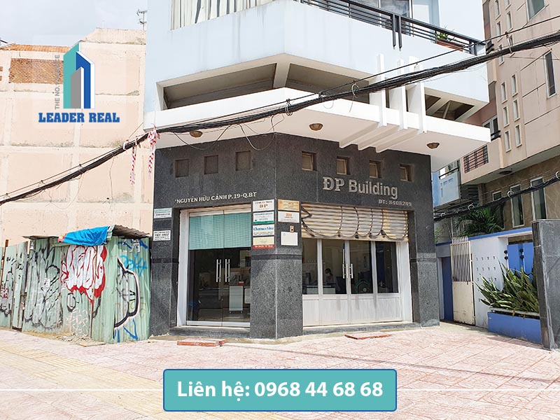 Mặt tiền tòa nhà cho thuê văn phòng DP building quận Binhg Thạnh