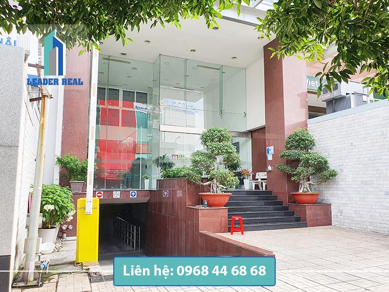 Lối vào tòa nhà cho thuê văn phòng Licogi (HM Square) building quận Bình Thạnh