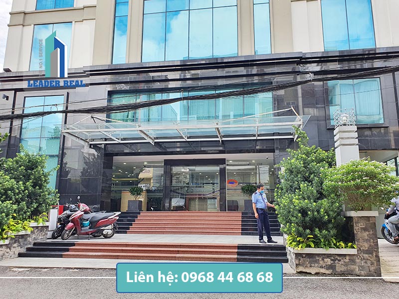 Lối vào văn phòng cho thuê Samland building quận Bình Thạnh