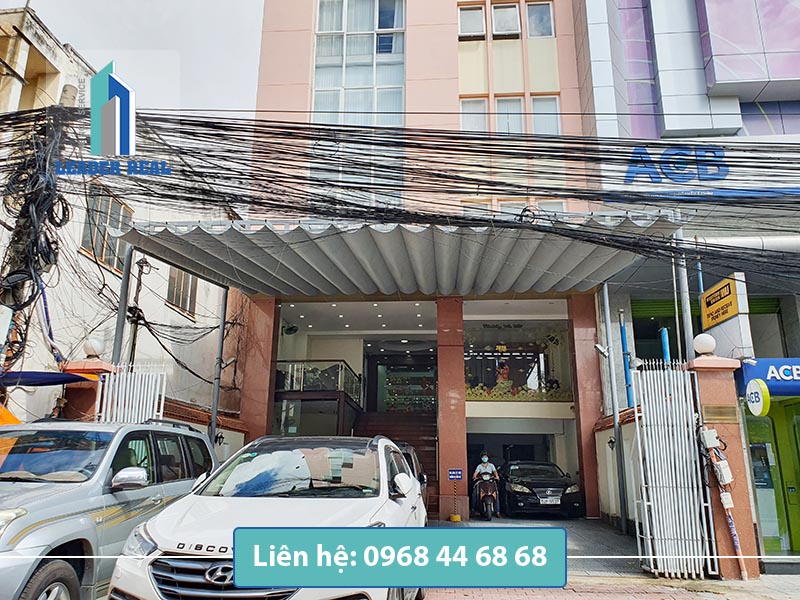 Lối vào văn phòng cho thuê tại tòa nhà Saigonres building quận Bình Thạnh