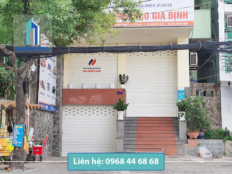 Lối vào tòa nhà văn phòng cho thuê Sokiko building quận Bình Thạnh