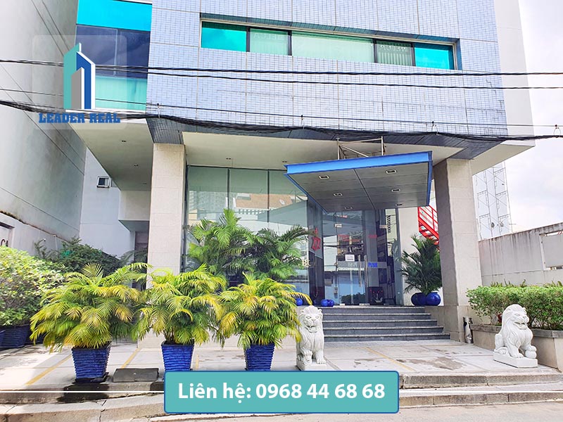 Lối vào văn phòng cho thuê tại tòa nhà V building quận Bình Thạnh