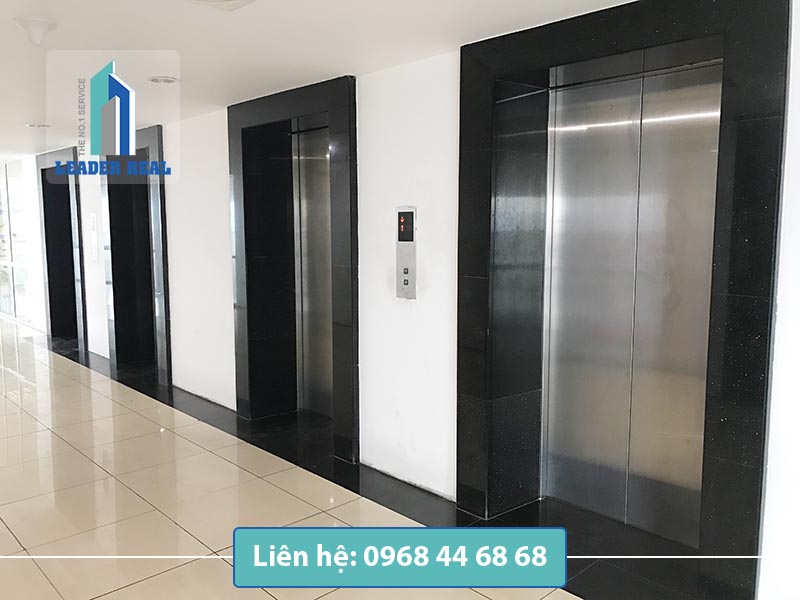 Hệ thống thang máy tại tòa nhà cho thuê văn phòng đông Phương building quận Tân Bình