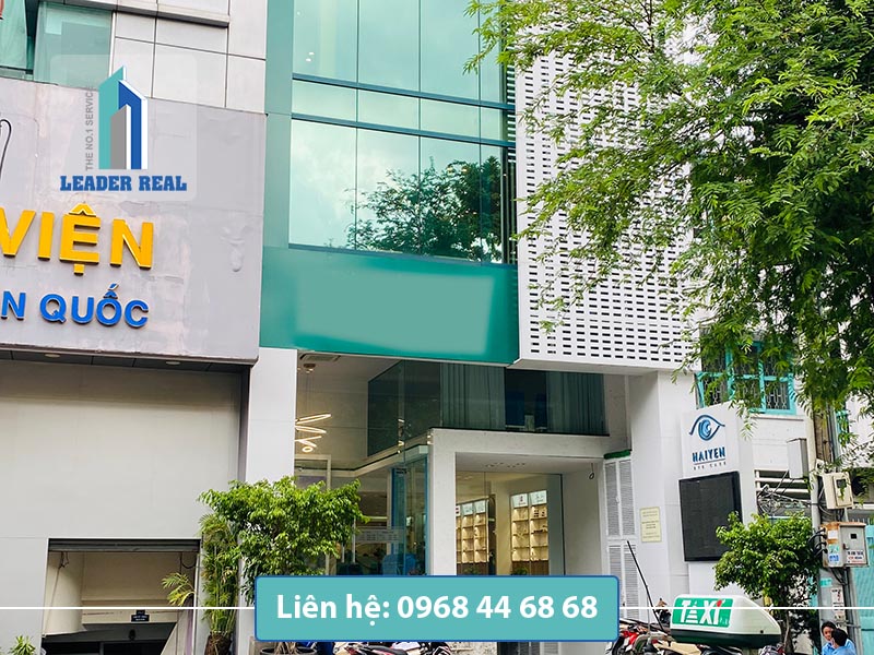 Lối vào văn phòng cho thuê TV building quận 1