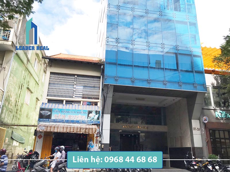 Lối vào văn phòng cho thuê tại tòa nhà P&T building quận 1