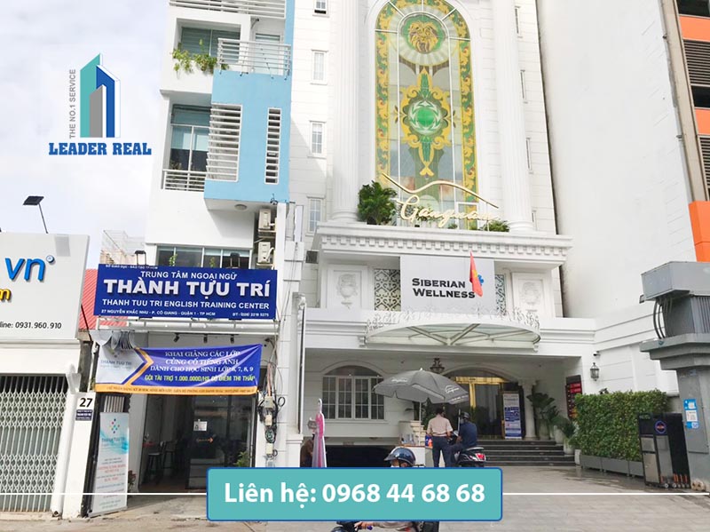 Mặt tiền tòa nhà cho thuê văn phòng The Lion building