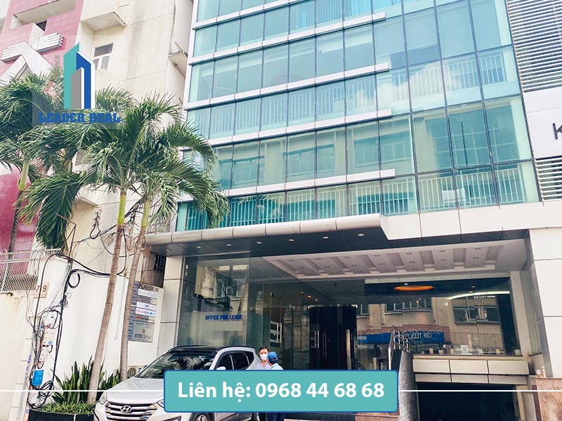 Lối vào văn phòng cho thuê Huy Sơn building quận 1