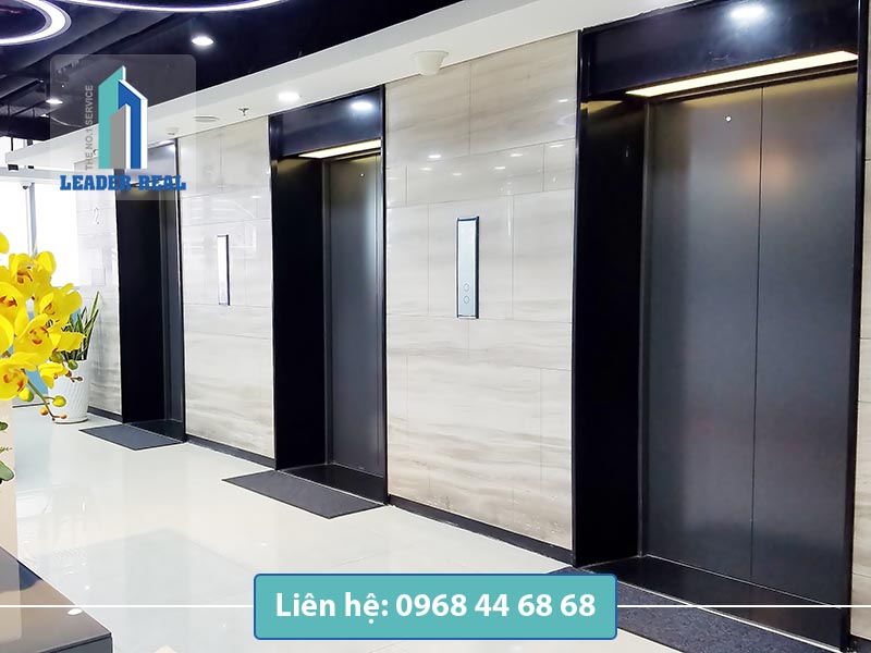 Hệ thống thang máy tại văn phòng trọn gói Hà Đô building quận Tân Bình