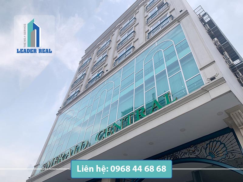View cạnh văn phòng cho thuê Emerald Central 3 building quận 3