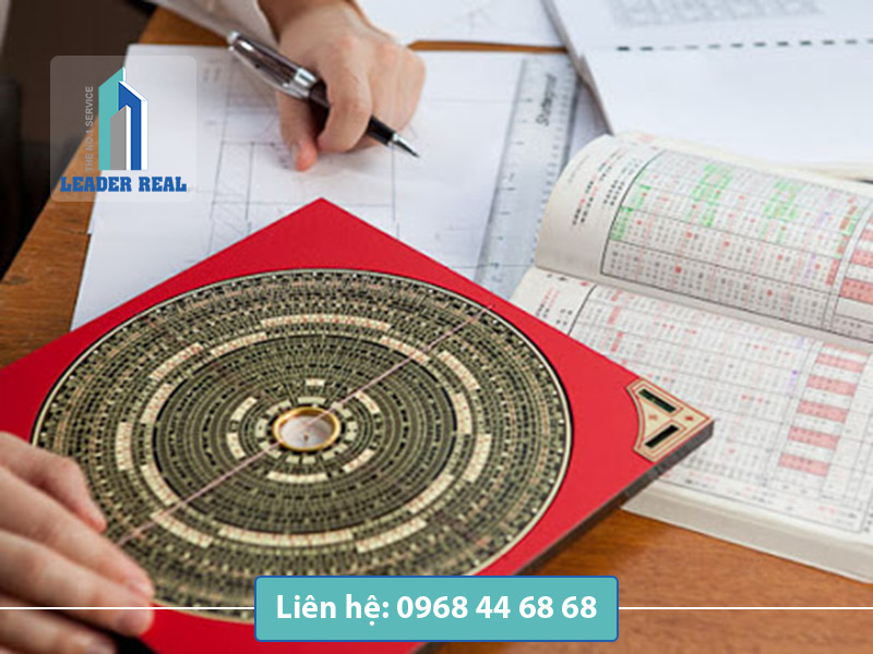 Phong thủy văn phòng làm việc